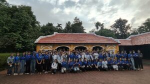 HÀNH TRÌNH THAM QUAN, HỌC TẬP TRẢI NGHIỆM CỦA TRƯỜNG PHỔ THÔNG DÂN TỘC NỘI TRÚ TÂY GIANG DÀNH CHO ĐOÀN VIÊN THANH NIÊN KHỐI 10